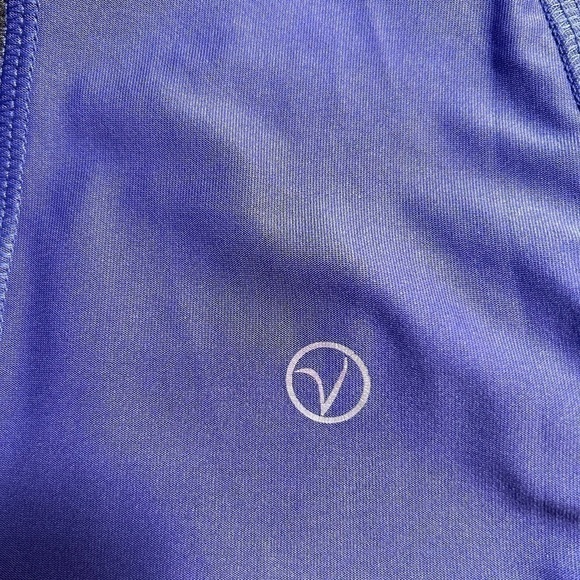 VOGO Athletica Women’s Tank Top Sleeveless Razor Back Gray/Purple-Blue Size-M - Picture 4 of 4